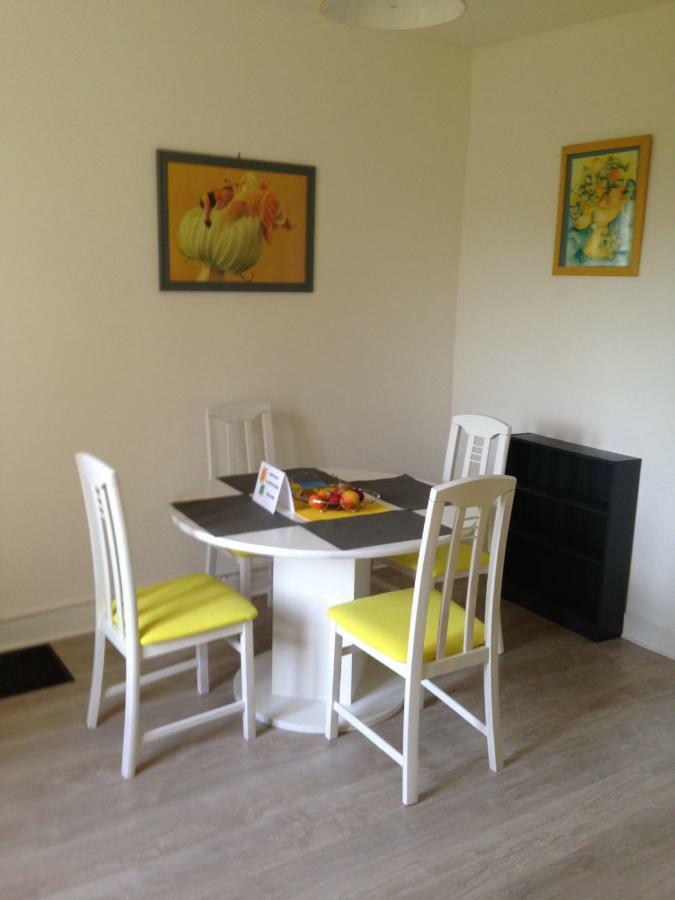 La Butte De L'Esperance Apartment Renaze Bagian luar foto