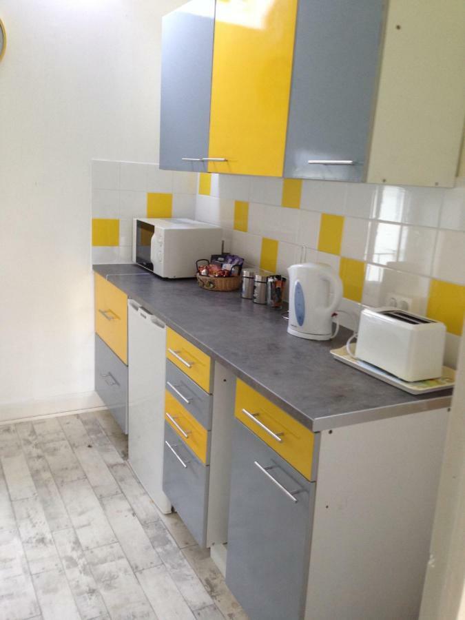 La Butte De L'Esperance Apartment Renaze Bagian luar foto
